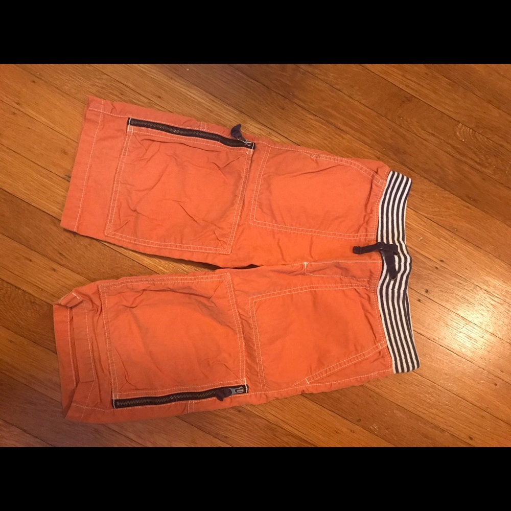 Mini Boden boys skate shorts